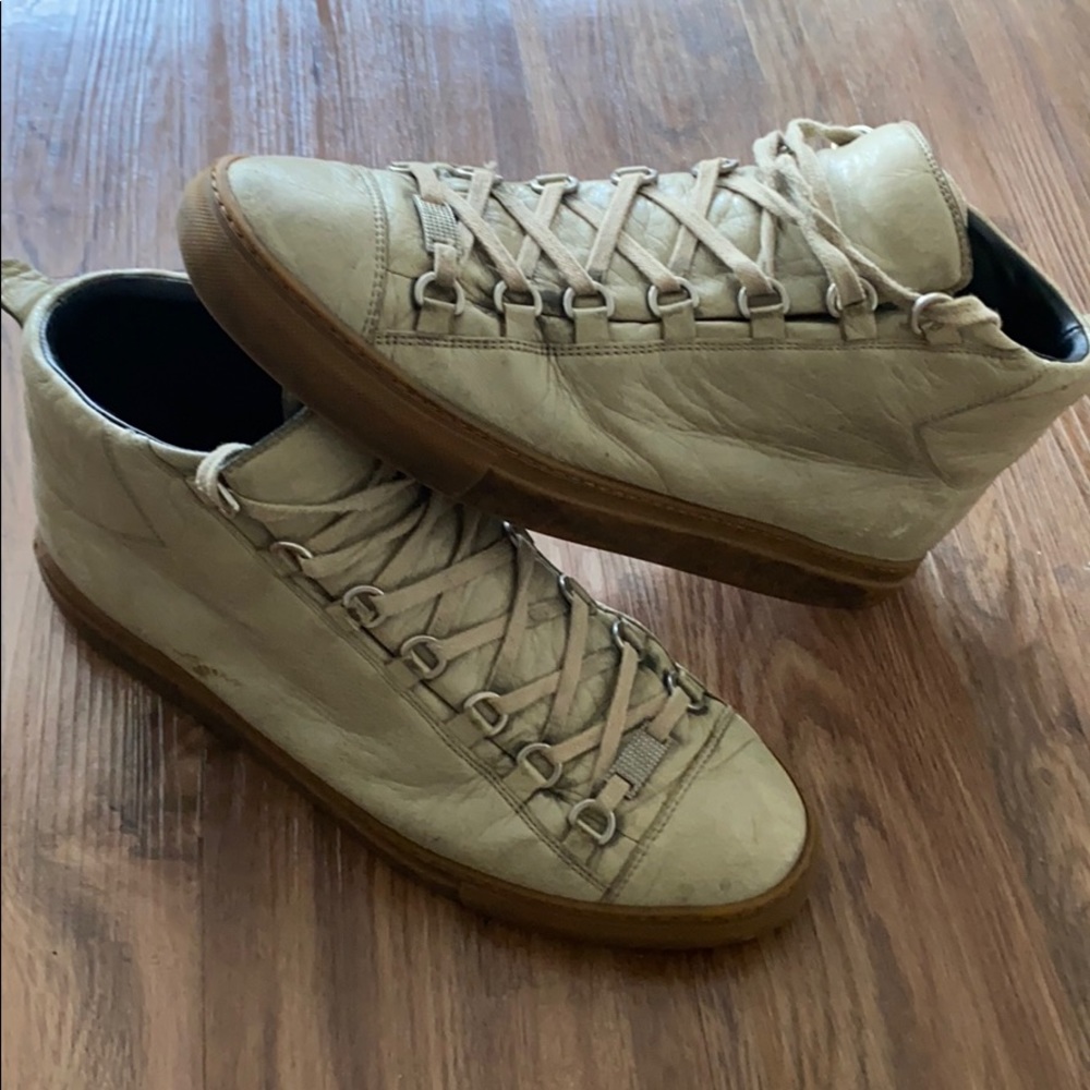 Balenciaga Arena’s beige Worn